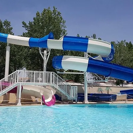 Eden Pensión Le Grau-du-Roi